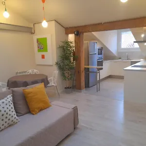  Apartamento De Diseno. Moderno Y Acogedor. 2